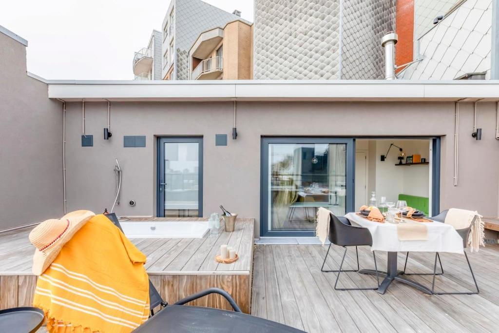 Love Nest - Your Cosy Penthouse Ostend Exterior foto