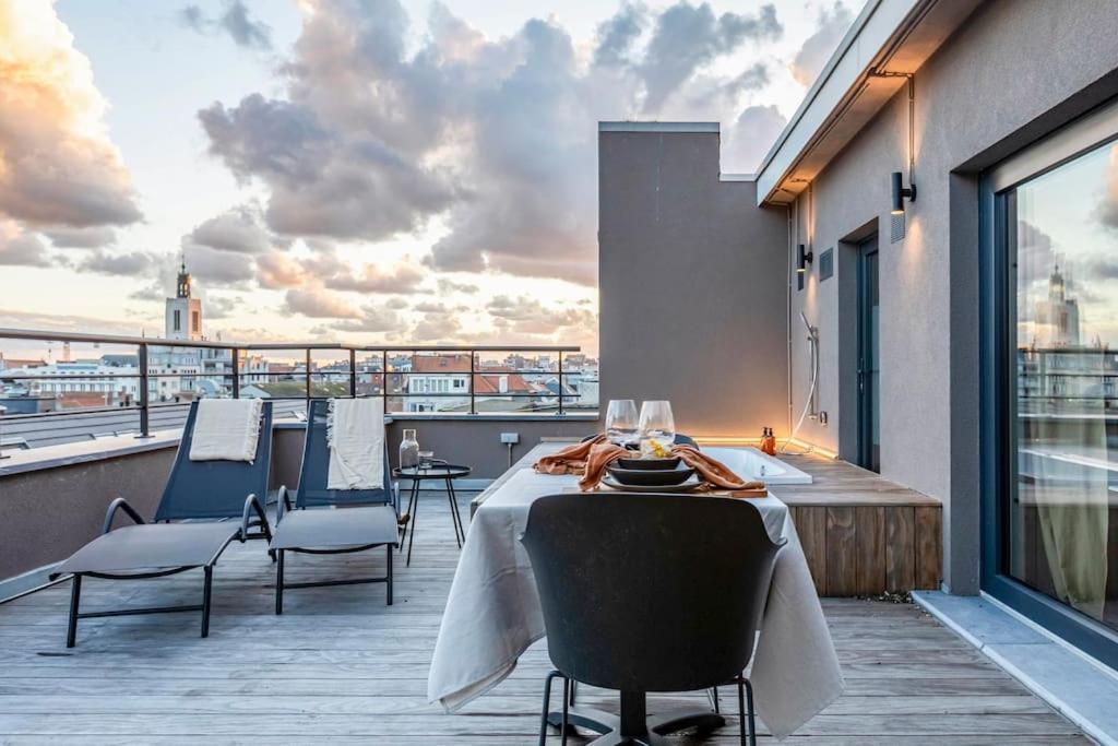Love Nest - Your Cosy Penthouse Ostend Exterior foto