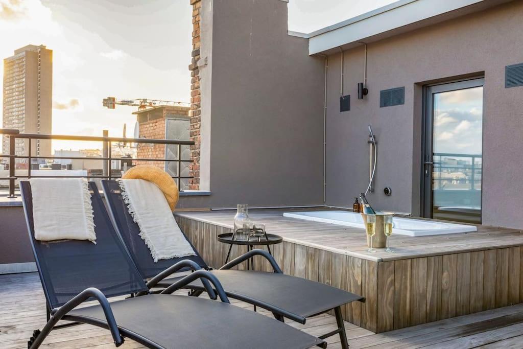 Love Nest - Your Cosy Penthouse Ostend Exterior foto