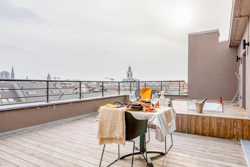 Love Nest - Your Cosy Penthouse Ostend Exterior foto